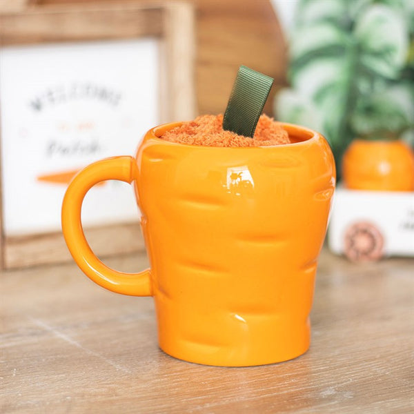 Orange ceramic mug shaped like a carrot with decorative carrot insert – Panache Homeware Kitchen Collection, farmhouse cottagecore coffee cup, perfect gift.